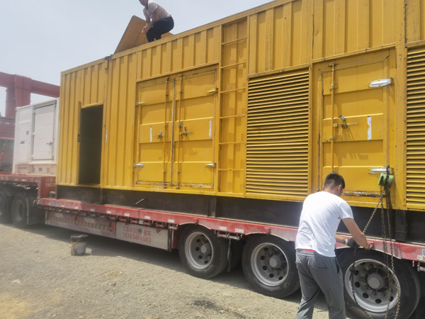 滦县发电机出租100KW发电机需要什么规格的电缆线?