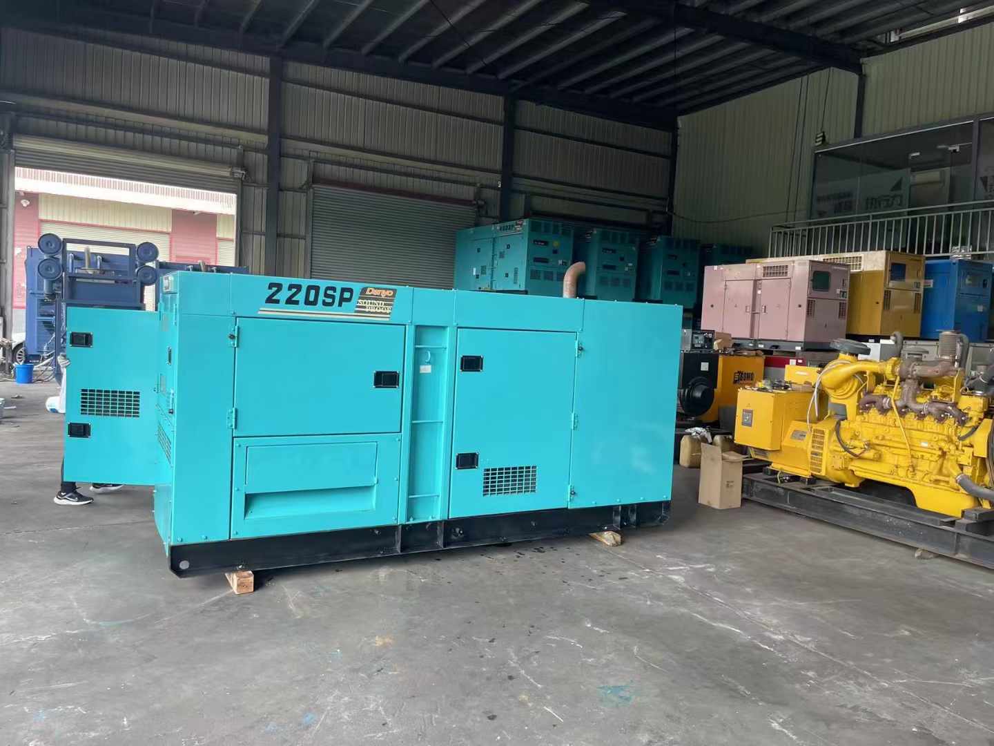 滦县800kW 柴油发电机的输出电流波动范围是多少?