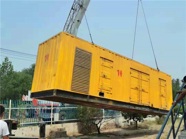 滦县300KW柴油发电机组油耗是多少？